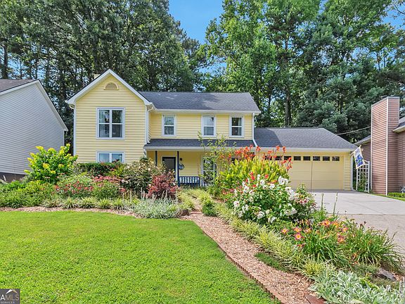 2nd image of 6697 Gunstock Ln