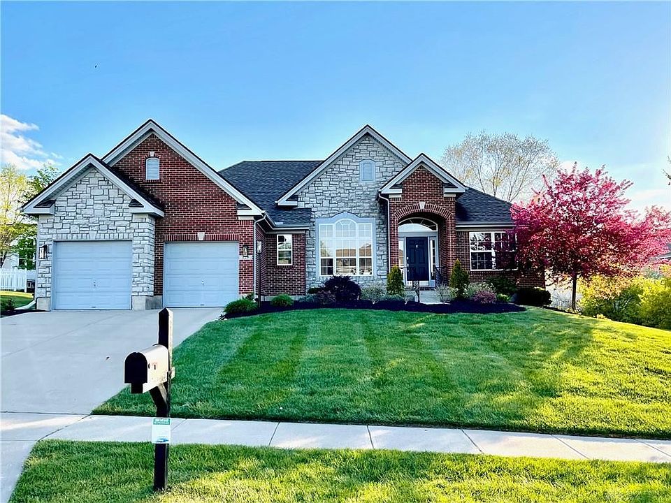 1st image of 329 Sackett Dr