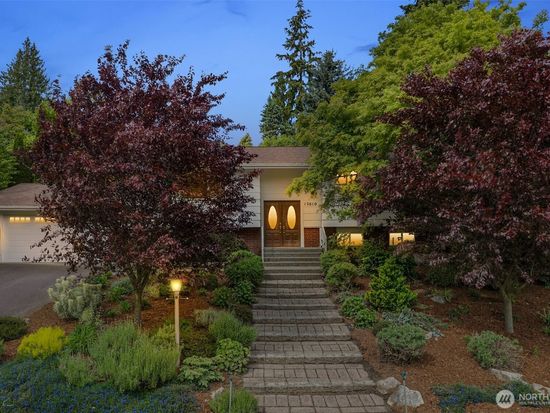 12610 SE 27th Street, Bellevue, WA 98005