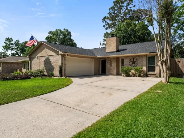 4058 Sherwood St E, Kingwood, TX 77339