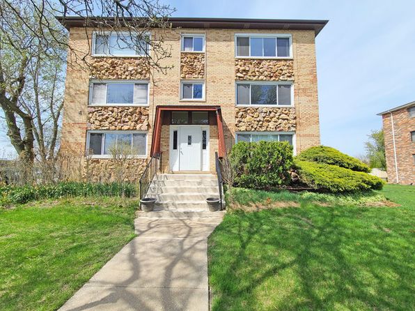 2 Paxos Dr, Palos Hills, IL
