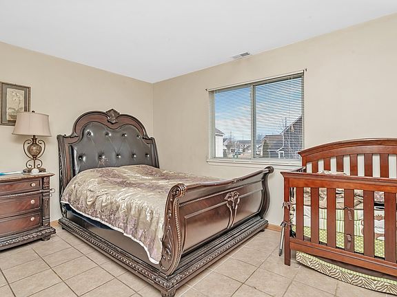 5th image of 3706 Delaney Dr #0