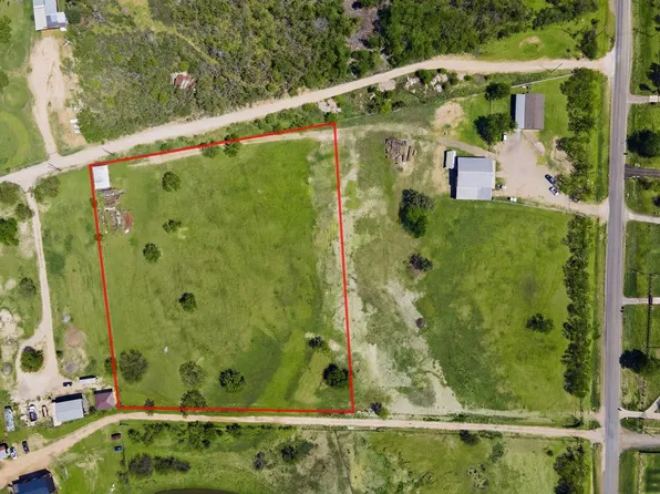 7293 Fm 327, Elmendorf, TX 78112