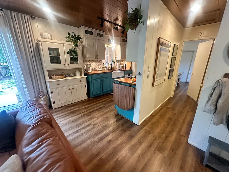 26640 Lake Ln — Photo 9