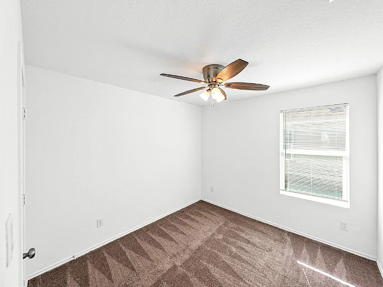 8802 McCoy Pass — Photo 24