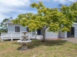 2500 Burton Dr, Cambria, CA 93428