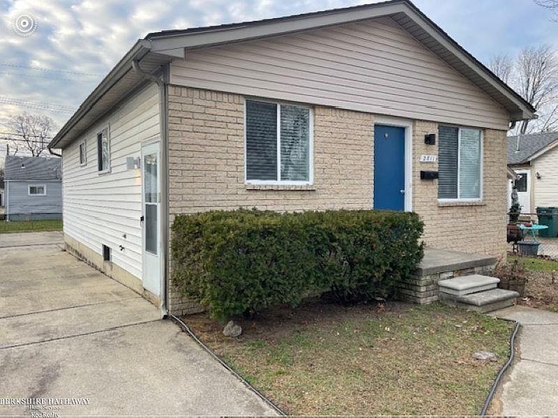 2811 Burdette St, Ferndale, MI 48220 Zillow