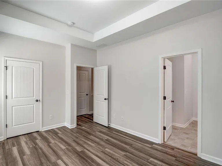 544 Oakside Pl — Photo 10