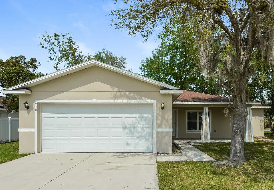 938 Nancy Ct