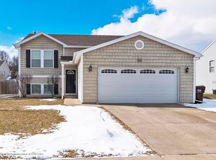 334 Redcedar Ln, Mason, MI 48854