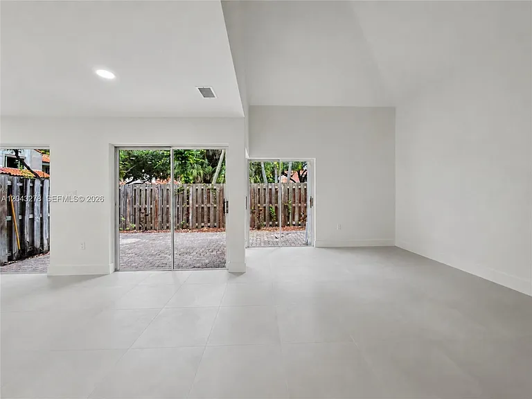 7493 SW 109th Pl — Photo 23