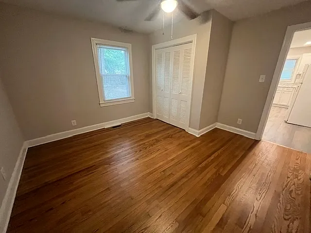 1410 Grove St — Photo 5