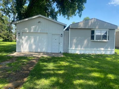5 Railroad Ave E, Groton, SD, 57445