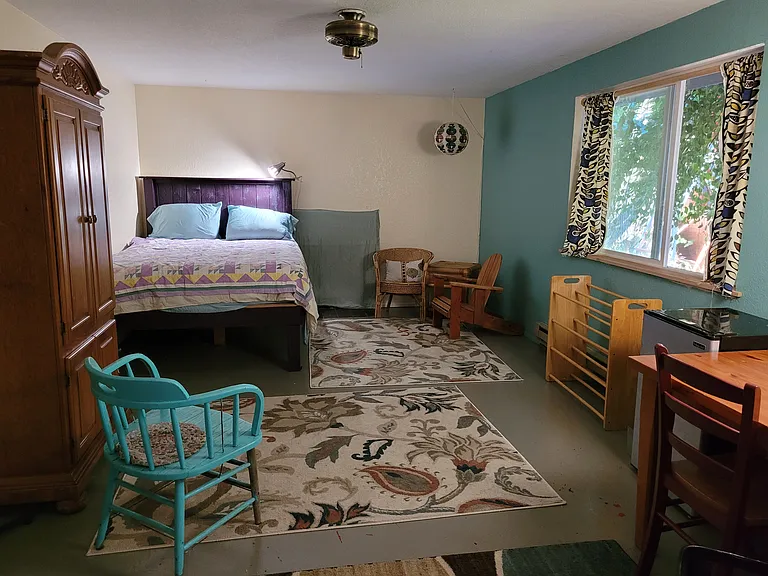 Rainwood Dr NW — Photo 2