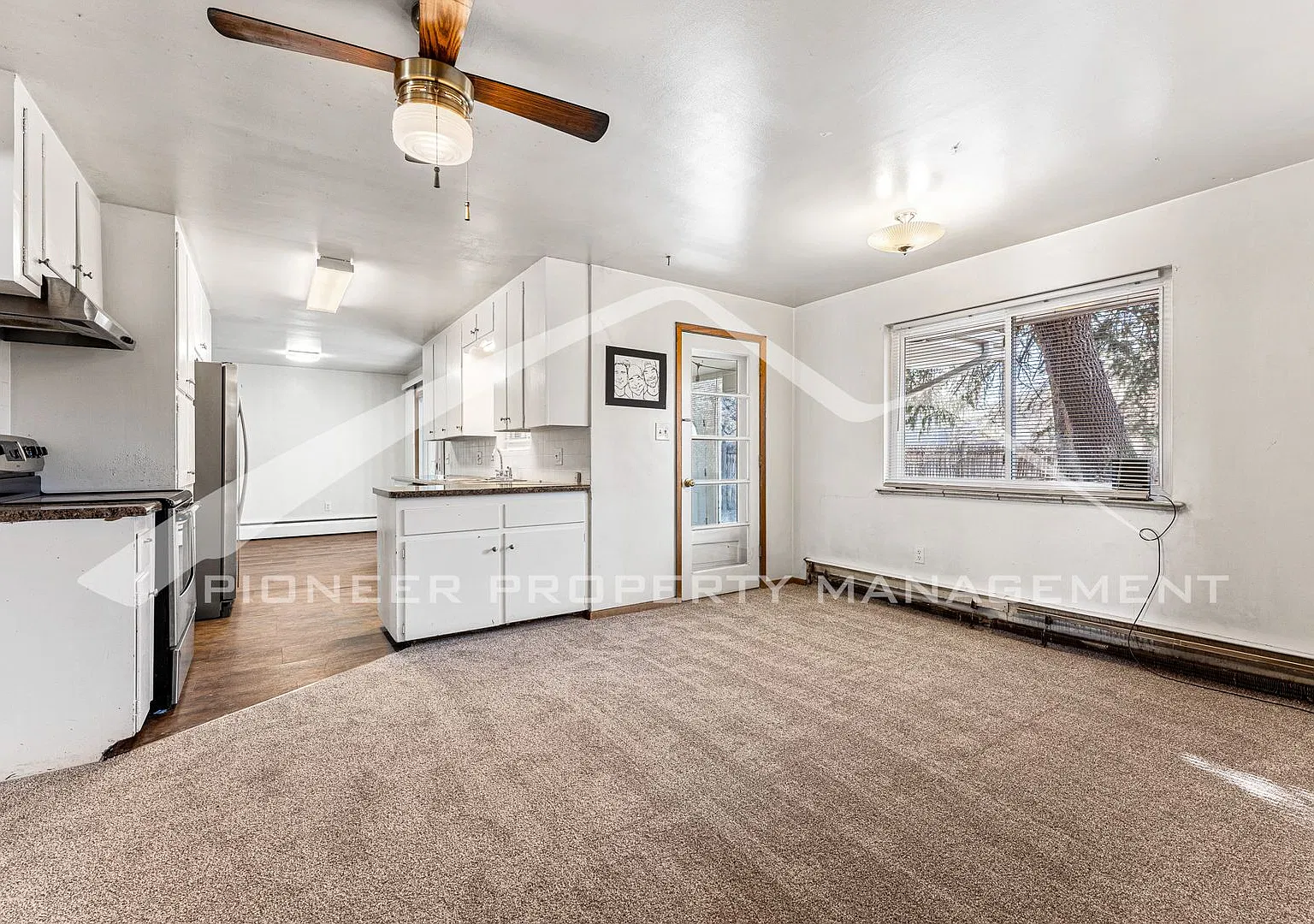 Charming Home with Big Backyard! — Photo 4