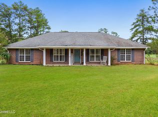 264B Old Mobile Hwy, Lucedale, MS 39452