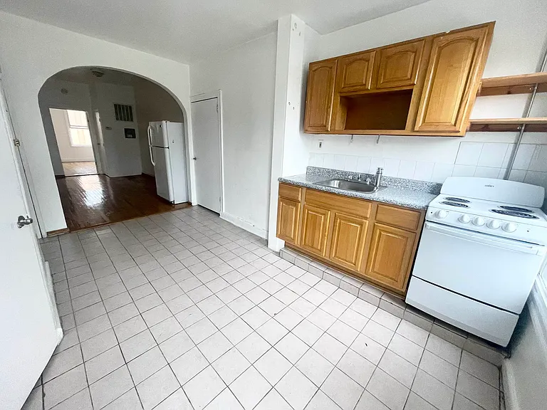 25 Beaver St #3R — Photo 5