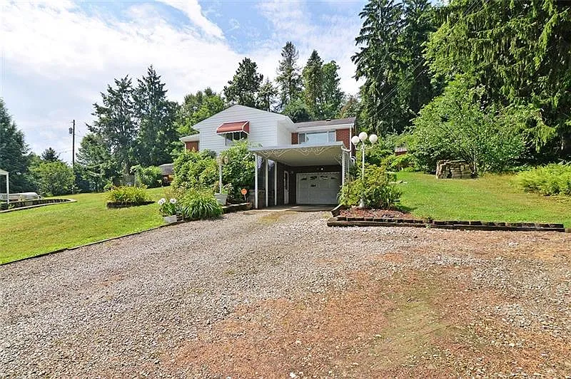 1011 Greenock Buena Vista Rd photo 1