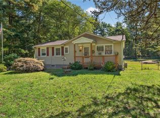 222 Pine Hill Rd, Wood River Junction, RI 02894