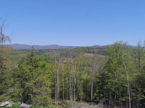 3 Rockledge Road, Windham, NY 12496