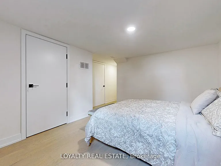38A Monclova Rd — Photo 8
