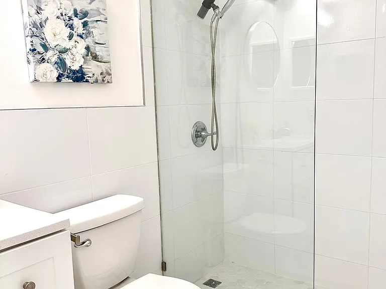 160 Cypress Point Dr — Photo 30