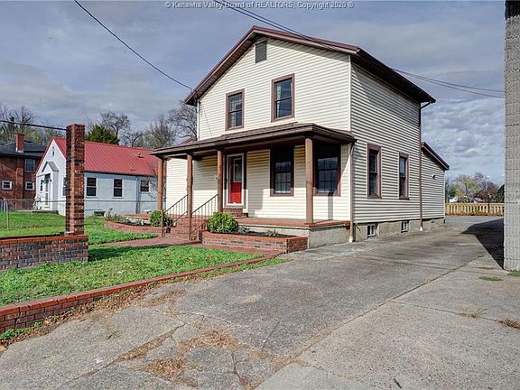2nd image of 5424 Maccorkle Ave SW