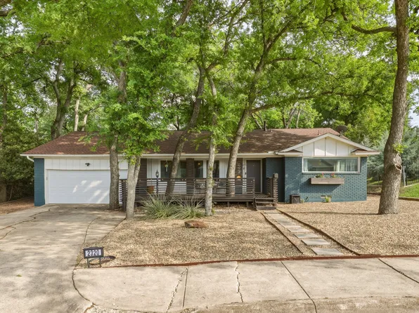 2320 Chart Dr, Dallas, TX 75228
