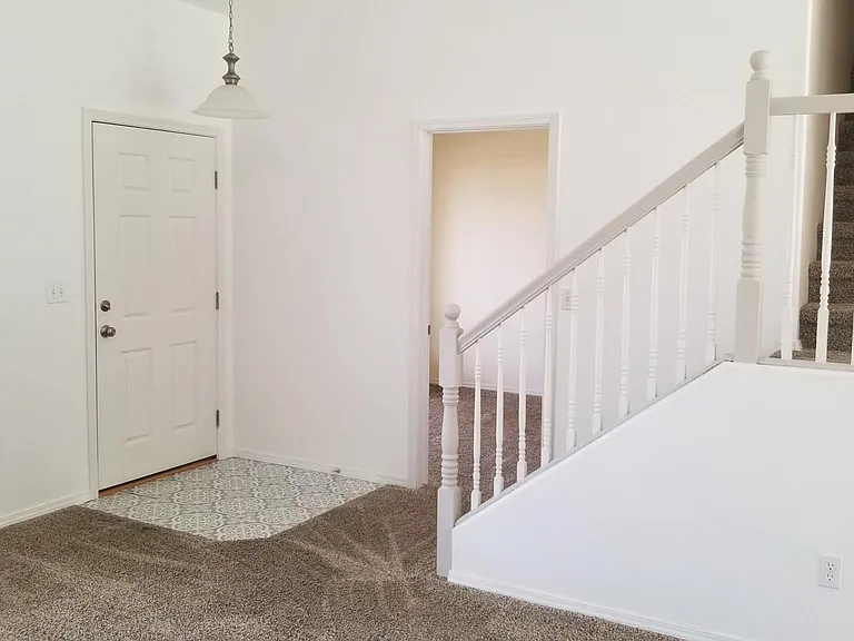 16825 Portsmouth Ln — Photo 5
