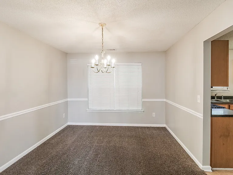 429 Grier Dr — Photo 6