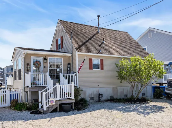 55 Jennie Drive, Manahawkin, NJ 08050
