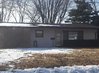 112 Maple Ave, Mount Morris, IL 61054