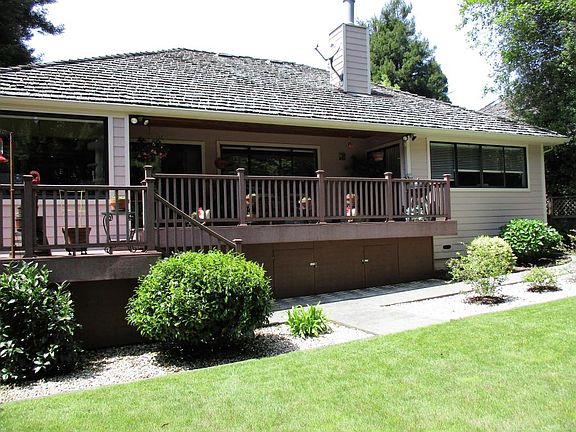 3rd image of 4945 Hidden Meadows Ln