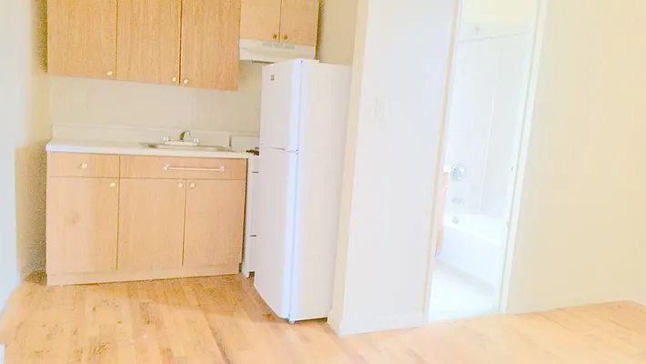 Rented by Alma Realty Corp. | media 5