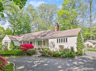 23 Richmond Dr, Darien, CT 06820