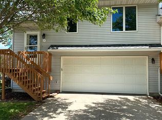 388 Sugar Creek Ln APT A, North Liberty, IA 52317