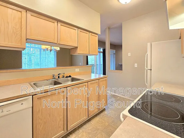18930 Bothell Everett Hwy #V101 — Photo 2
