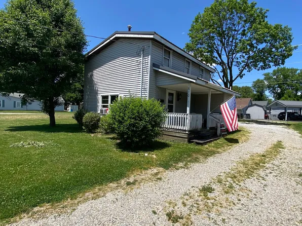 610 E 7th St, Rushville, IN 46173
