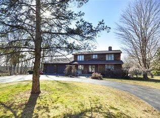 93 Brower Rd, Spencerport, NY 14559