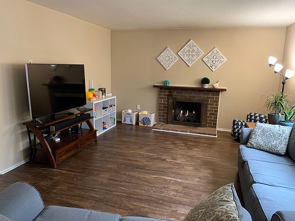 Living Room with Gas Fireplace