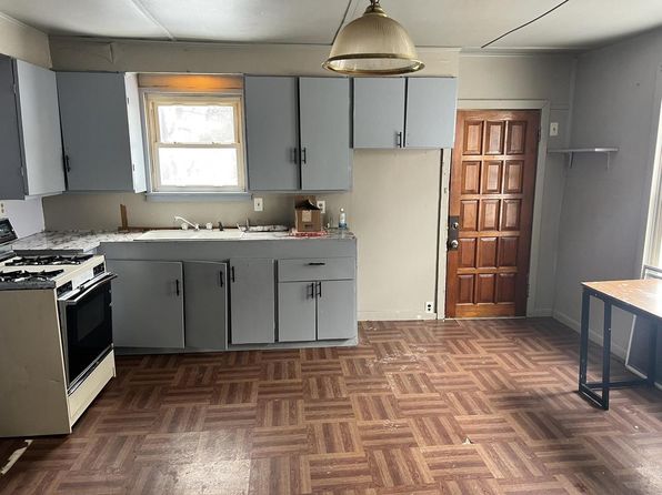 727 CENTRAL STREET, Oshkosh, WI 54901