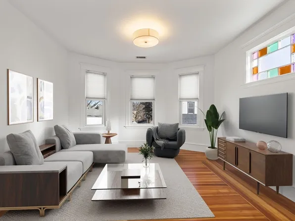 16 Reed St #3, Cambridge, MA 02140