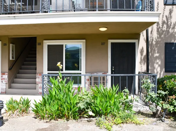 660 S Glassell St APT 107, Orange, CA 92866