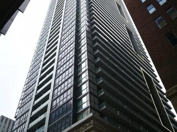 70 Temperance St Unit 4308, Toronto, ON M5H 0B1