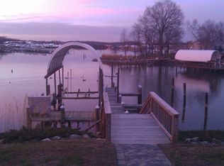 1206 Bay View Ct, Edgewater, MD 21037