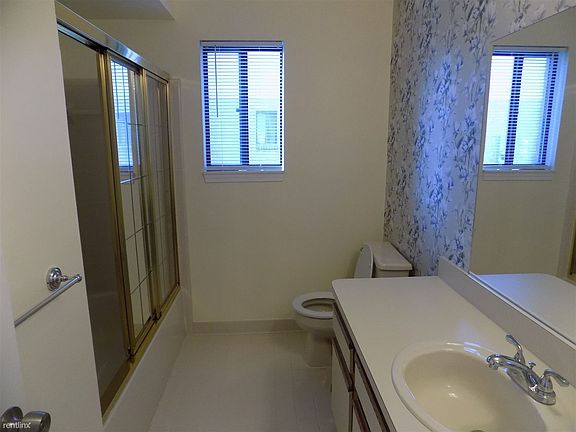 5th image of 38541 Wellington Dr
