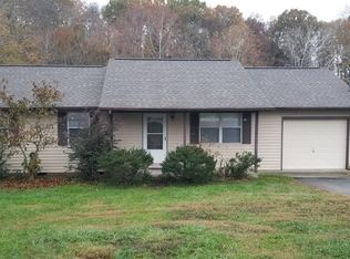 7109 Periwinkle Rd, Knoxville, TN 37918