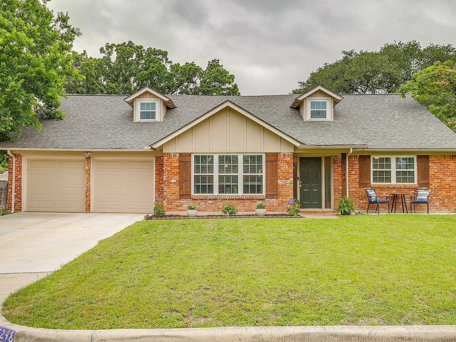 4 bed, 2476 sqft, $2,475 — Photo 3