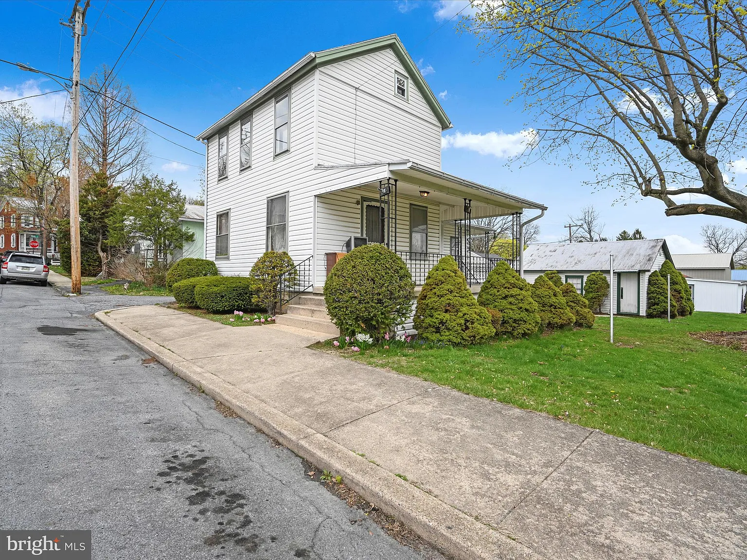 117 Reeser St photo 1