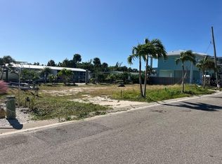 766 N Saint Judes Dr LOT 9, Longboat Key, FL 34228